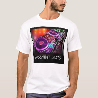 turntables T-Shirt