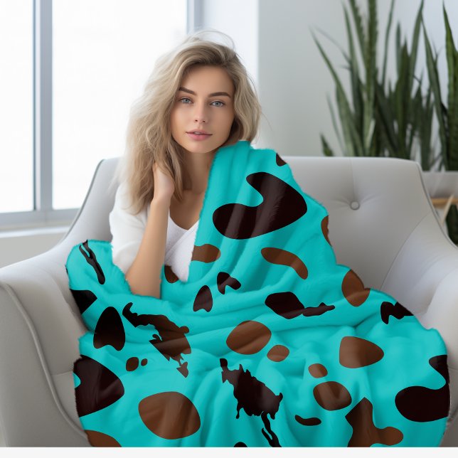 Turquoise cow print  fleece blanket (Creator Uploaded)