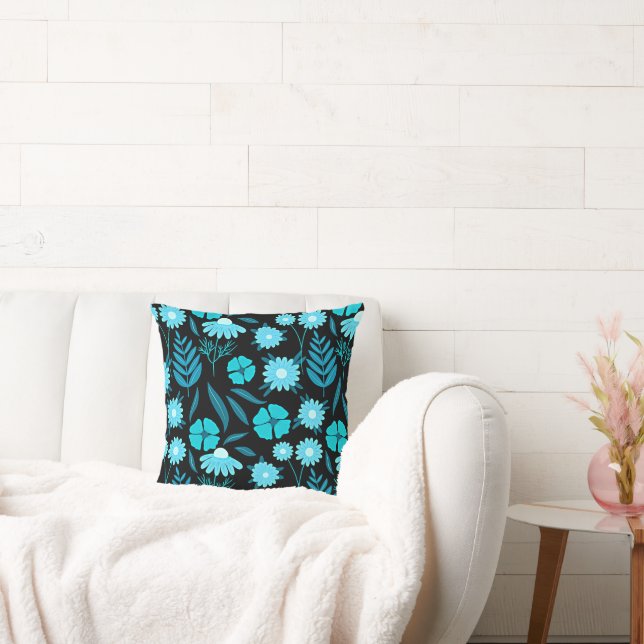 Turquoise in bloom cushion (Couch)