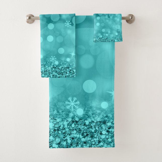 Turquoise Snowflakes Bath Towel Set (Insitu)