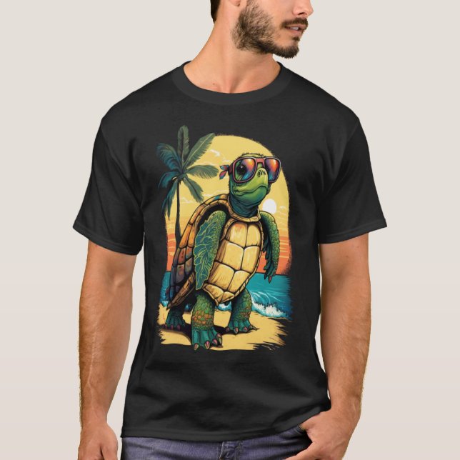 Turtle Hawaiian Sea Turtles Hawaii Tropical Beach  T-Shirt (Front)