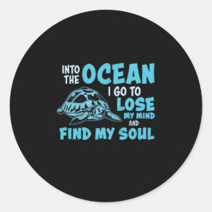 Turtle Lover   Into The Ocean Classic Round Sticker