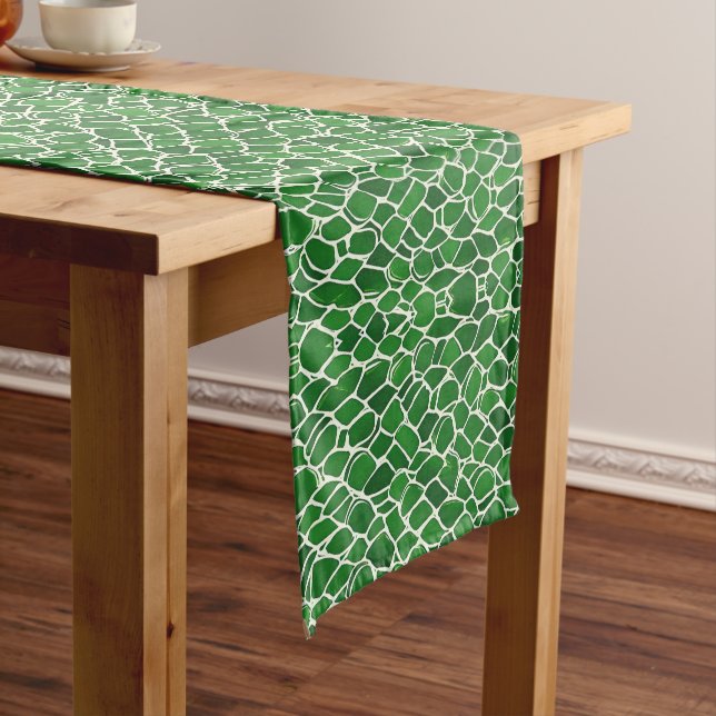 Turtle Shell Pattern Short Table Runner (In Situ)