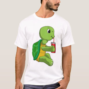Turtle with Drinking mug with Straw T-Shirt