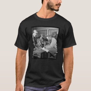 Tuskegee Airmen Preparing For Battle T-Shirt