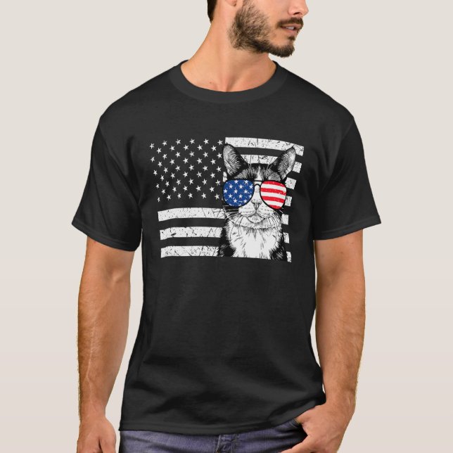 Tuxedo Cat 4th of July US American Flag Patriotic T-Shirt (Front)