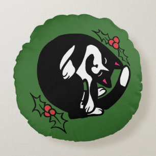 Tuxedo Cat Christmas Round Cushion