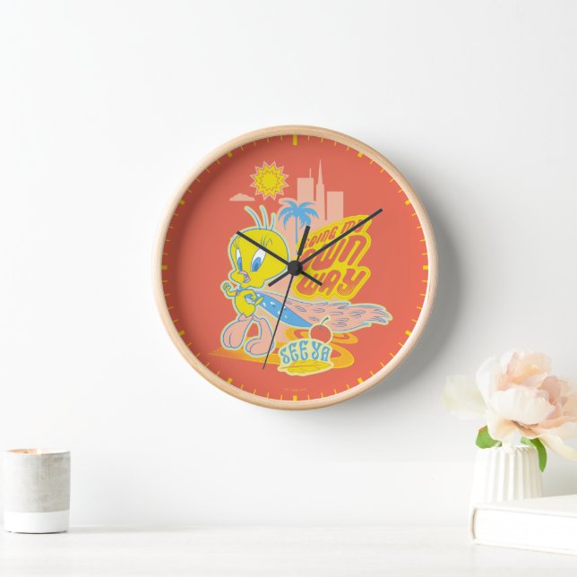 TWEETY™ - Going My Own Way Clock (Home)