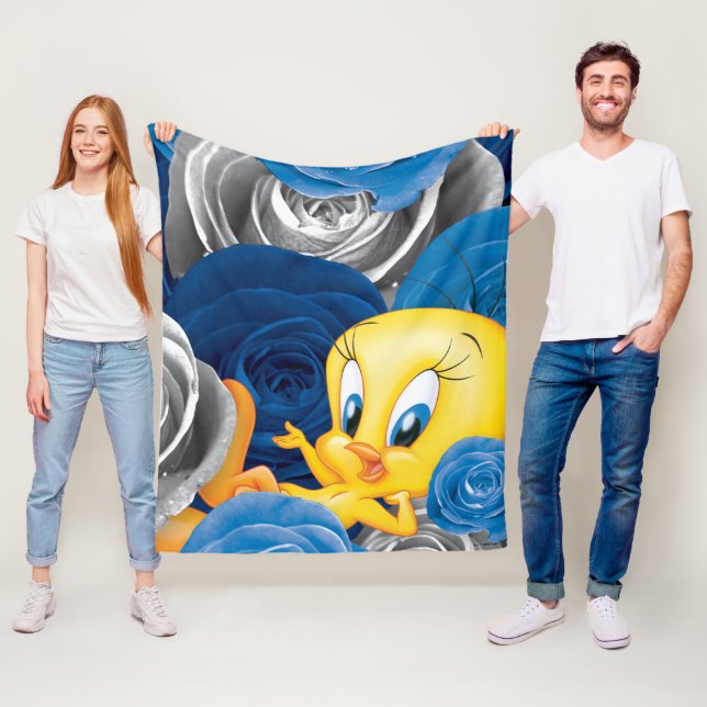 TWEETY™ With Roses Fleece Blanket (In Situ)