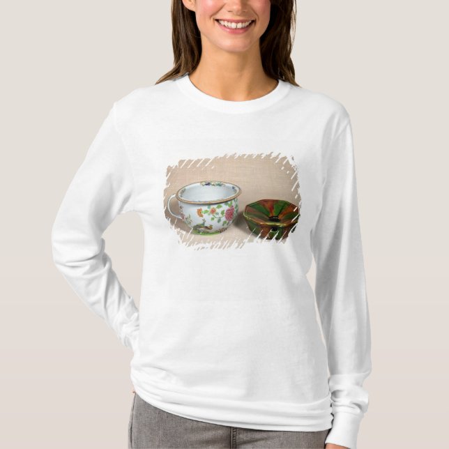 Two chamber pots T-Shirt (Front)