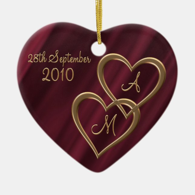 Two entwined gold hearts ceramic tree decoration (Front)