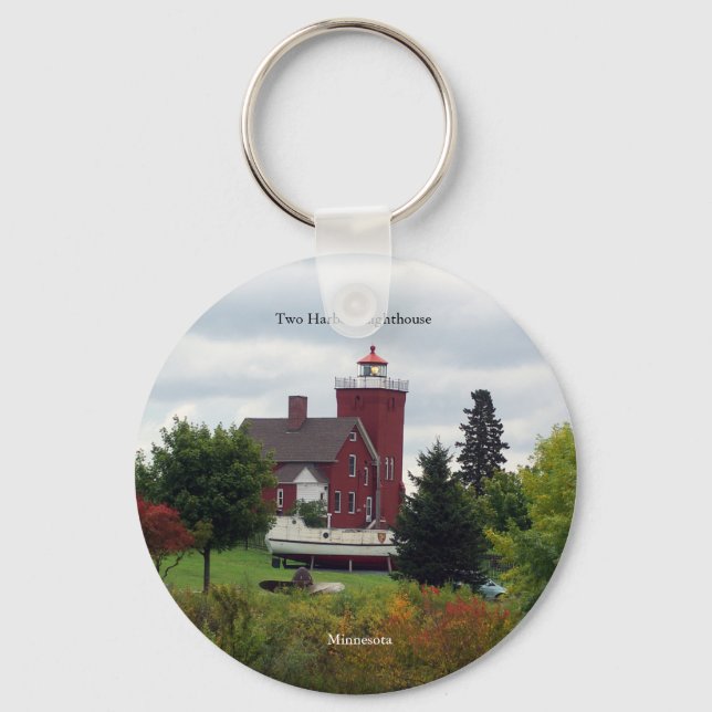Two Harbours Lighthouse & boat key chain (Front)