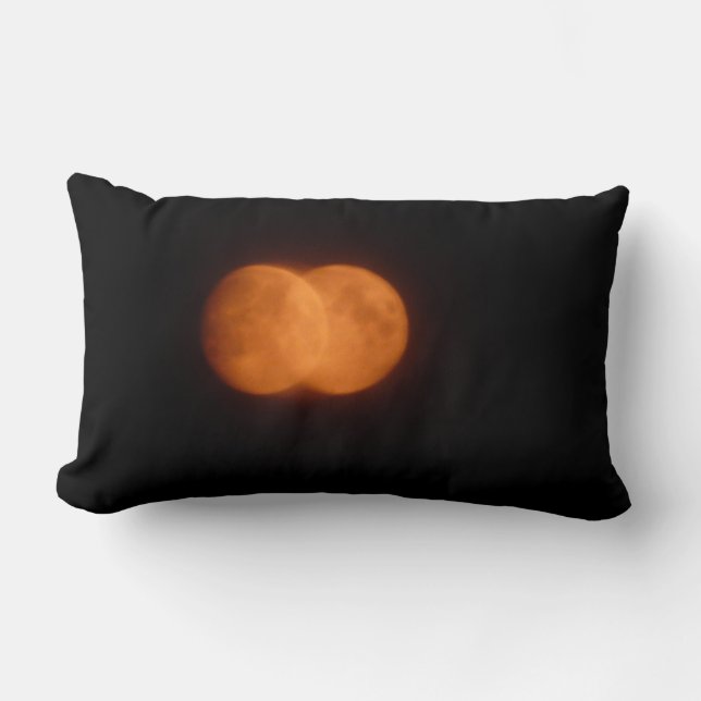 Two moons lumbar cushion (Front)