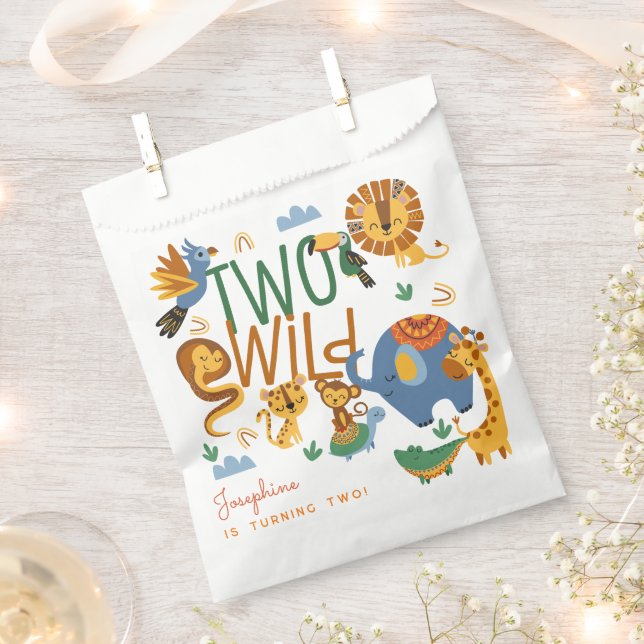 Two wild safari animals kids birthday party favour bag (Clipped)