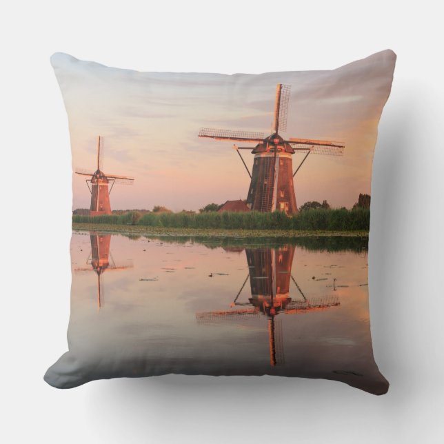 Two windmills with reflection at sunset cushion (Front)
