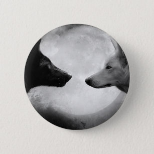 Two wolves facing each other 6 cm round badge