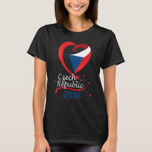 Tyn Nad Vltavou Czech Republic Heart Flag Coat Of T-Shirt