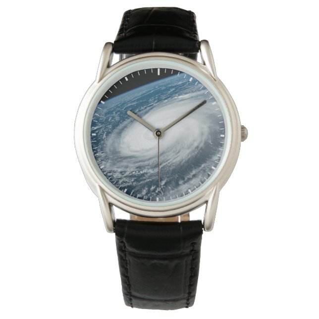 Typhoon Hinnamnor. Watch (Front)