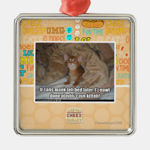 U can maek the bed later. metal ornament