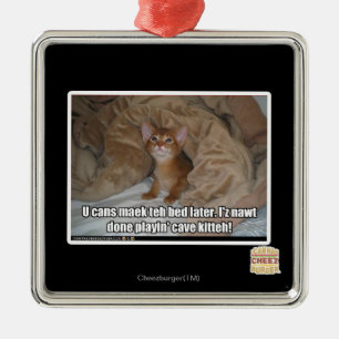 U can maek the bed later. metal ornament