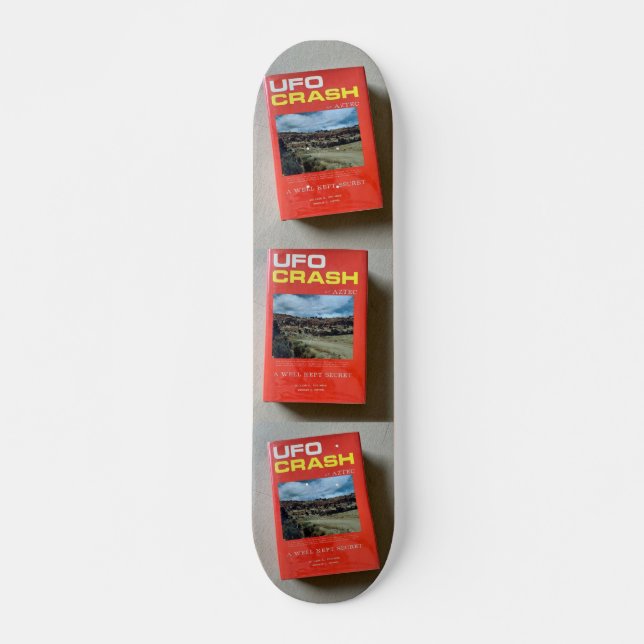 UFO CRASH  Skateboard, 7¾" Deck Skateboard (Front)