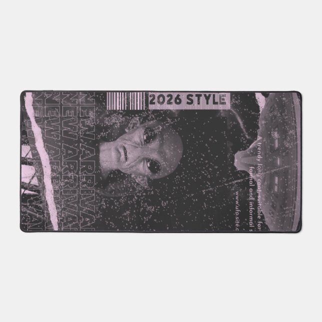 UFO design  Desk Mat (Front)