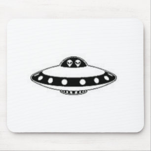 UFO INVASION! MOUSE PAD
