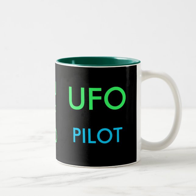 UFO PILOT mug (Right)