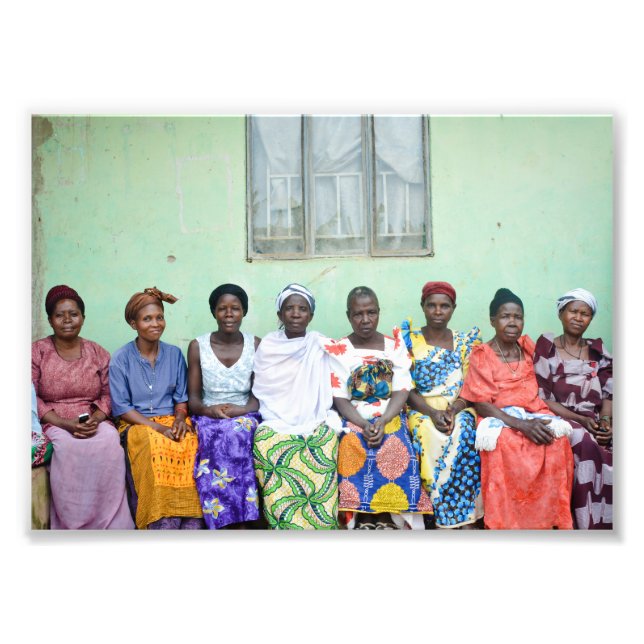 Ugandan rural women i traditional clothing photo print (Front)
