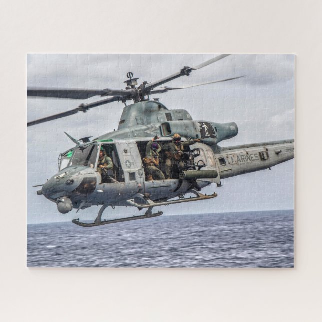 UH-1Y VENOM (16x20 INCH) Jigsaw Puzzle (Horizontal)