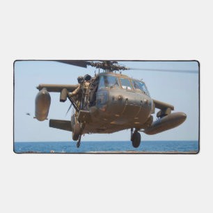 UH-60M BLACK HAWK DESK MAT