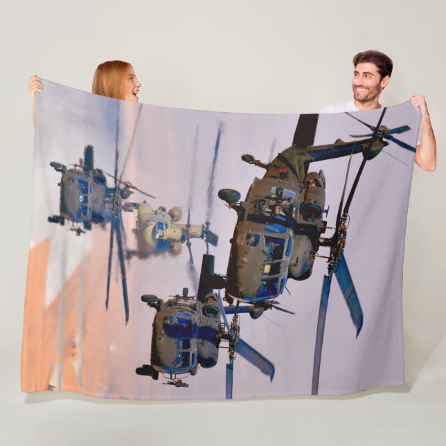UH-60M BLACK HAWK FLEECE BLANKET (In Situ)