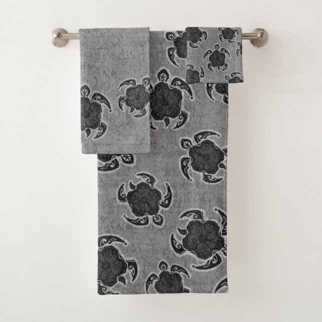Uhane Honu Batik Hawaiian Turtle Coordinate -Grey Bath Towel Set (Insitu)