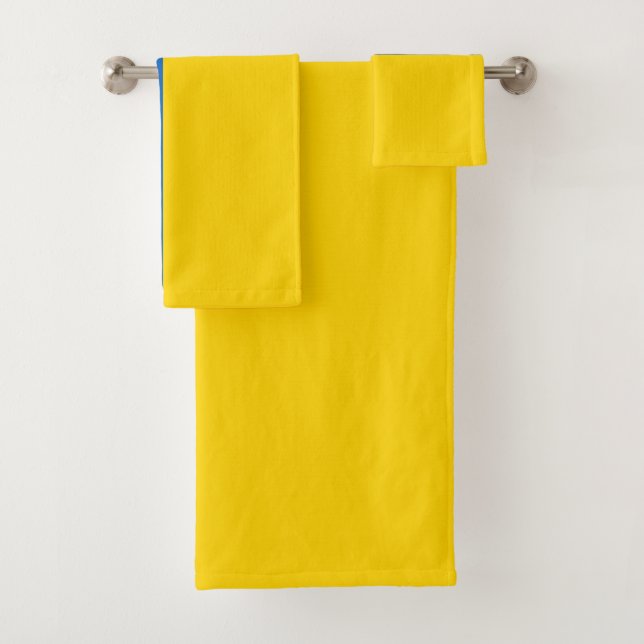 Ukraine Flag Bath Towel Set (Insitu)