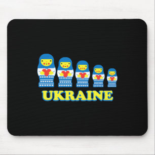 Ukraine Matryoshka Nesting Dolls Hold Hearts Mouse Pad