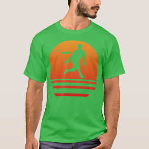 Ultimate Frisbee Player Gift Vintage Retro T-Shirt