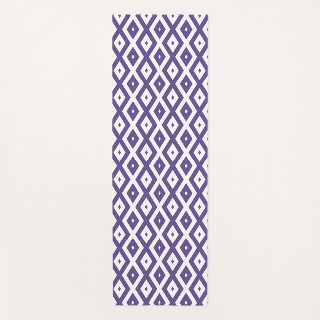 Ultra violet and white diamond pattern yoga mat (Front)