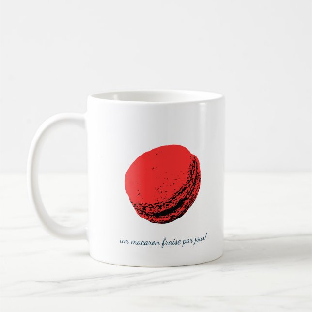 un macaron fraise par jour! coffee mug (Left)