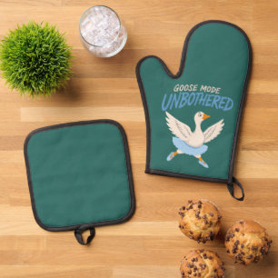 Unbothered Goose Mode Funny Ballet Goose Oven Mitt & Pot Holder Set