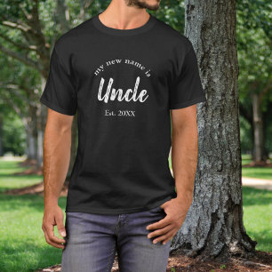 Uncle Est Year White New Baby Family Reveal T-Shirt