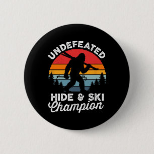Undefeated Hide And Ski Champion Funny Bigfoot Vin 6 Cm Round Badge