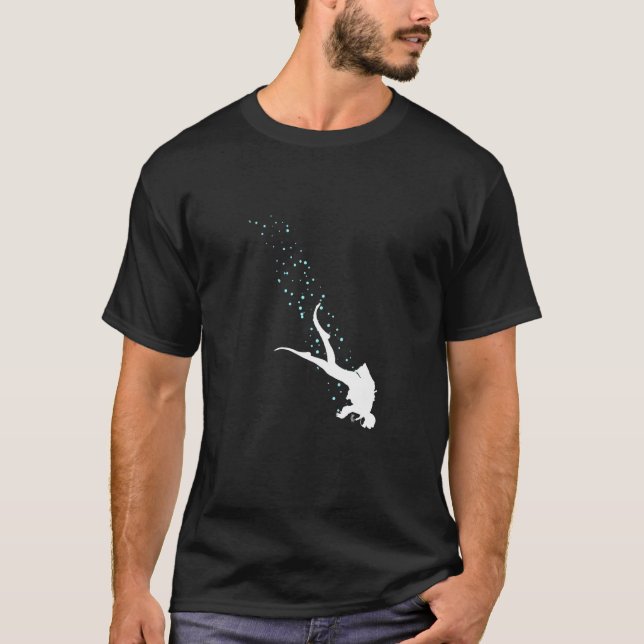 Underwater Divers Diving Swimming Sea Scuba Dive W T-Shirt (Front)