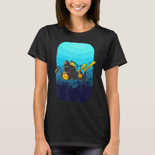 Underwater Photography Scuba Diver With Camera 2 T-Shirt