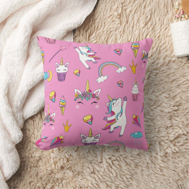 Unicorn Fan Club pattern Pink       Cushion (Blanket)