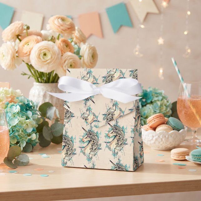 Unicorn Favour Box (Creator Uploaded)
