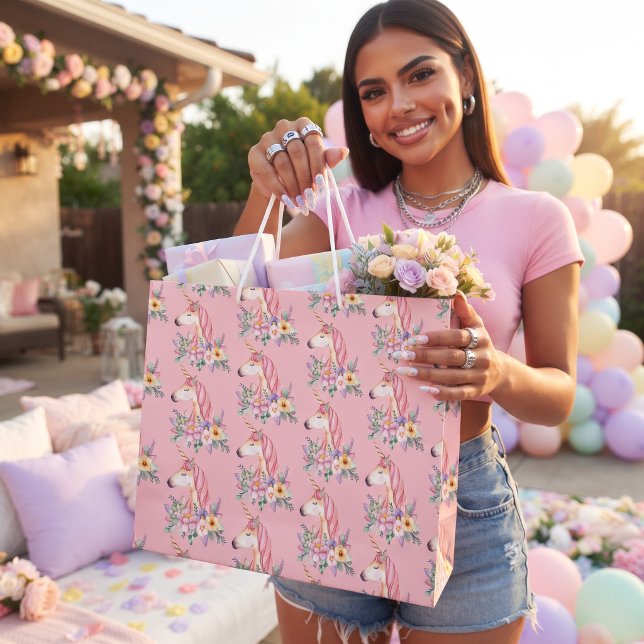 Unicorn Large Gift Bag (Creator Uploaded)