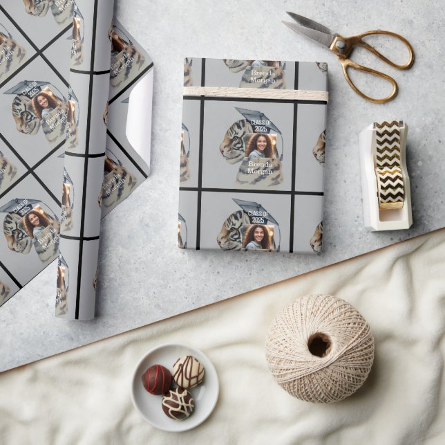 Unique Graduation Wrapping Paper (Crafts)