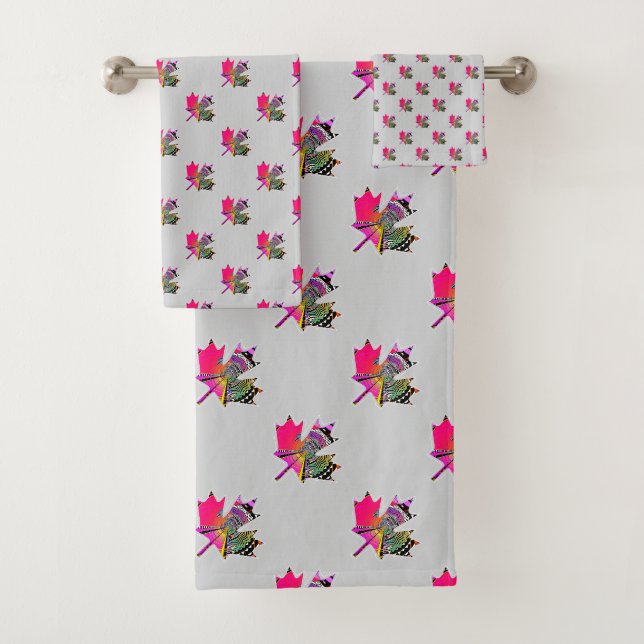 Universal Leaf  Grey Bath Towel Set (Insitu)