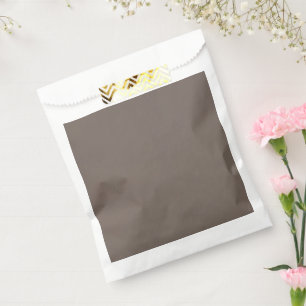 Unleash Your Creativity with Drag & Drop Colour Favour Bag
