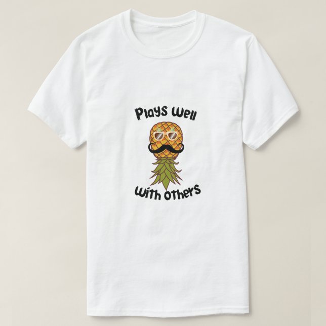 upside down pineapple T-Shirt (Design Front)